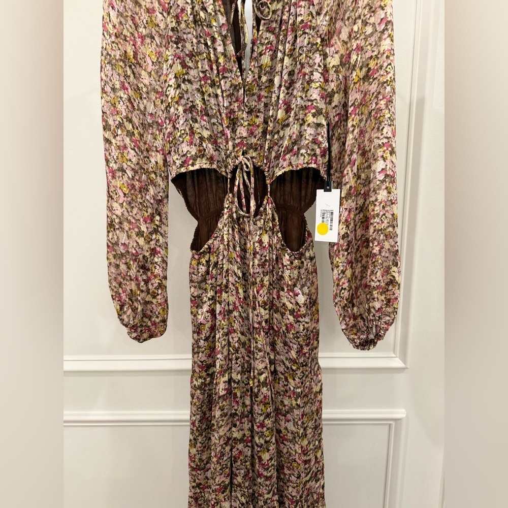 NWT ASTR the Label Freya Floral Cut Out Midriff Maxi Dress - Picture 4 of 8